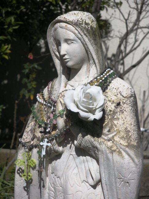 Statue