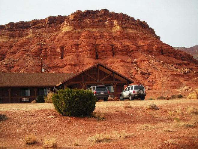 Cliff Dwellers Lodge