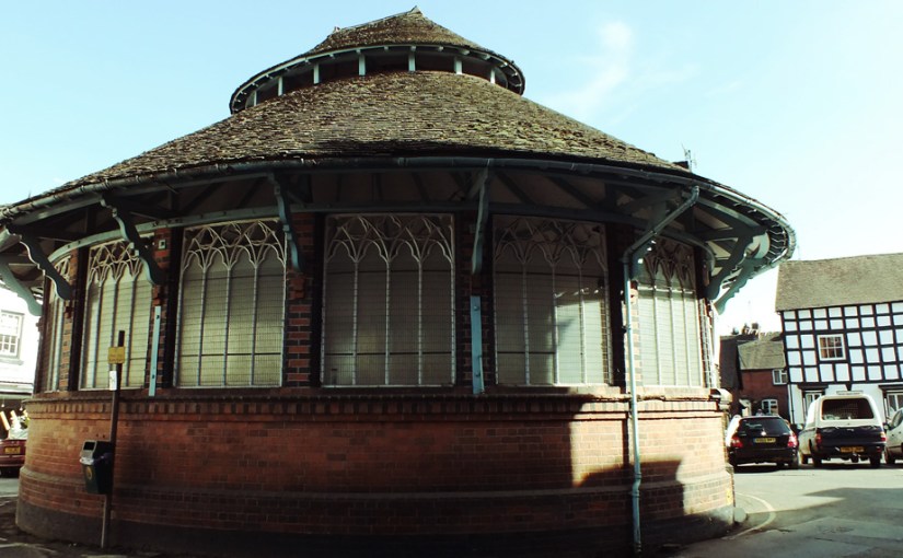 A Lingering Look at The Round&nbsp;Market