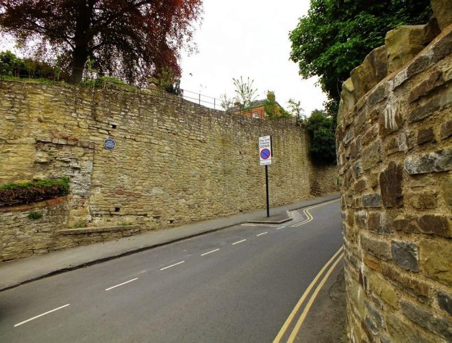 road back to the centre