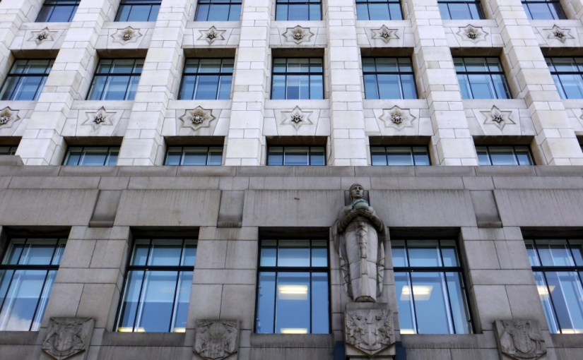 A Lingering Look at Windows: In&nbsp;London